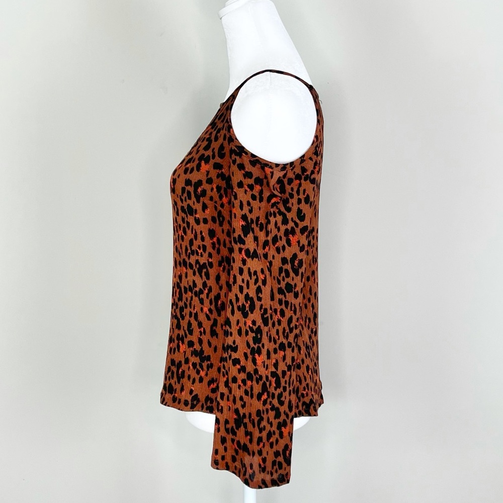 Cold Shoulder Top - Picture 5 of 16